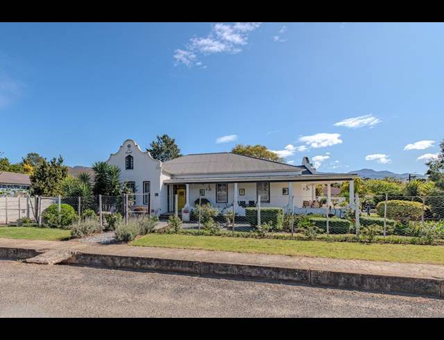 4 BEDROOM HOUSE FOR SALE IN RIVIERSONDEREND